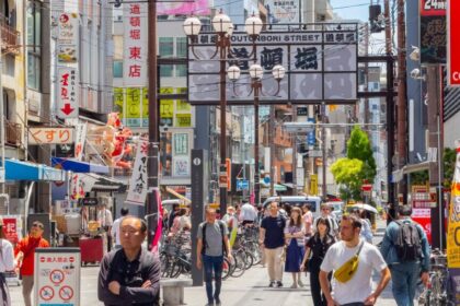 Japan Unveils $135 Billion Stimulus to Boost Economy, NHK Says