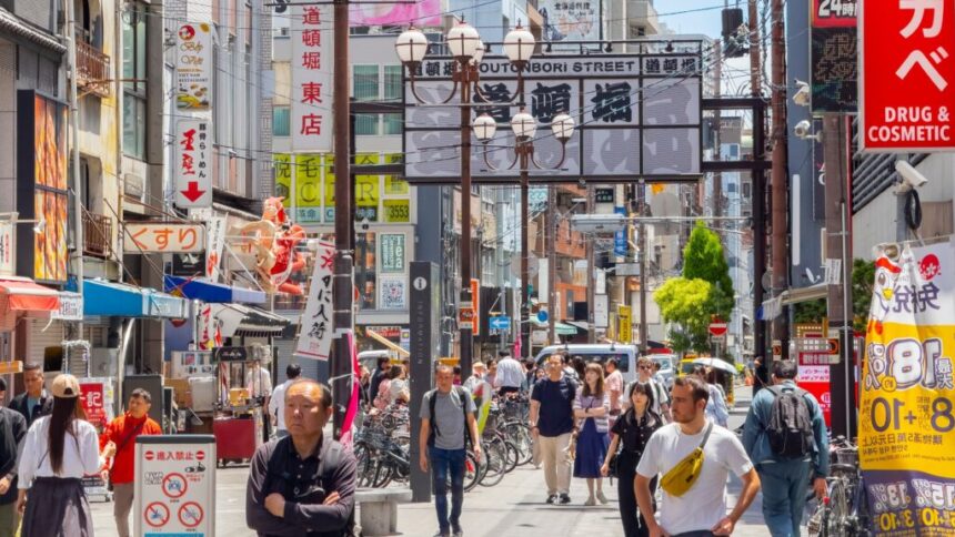 Japan Unveils $135 Billion Stimulus to Boost Economy, NHK Says